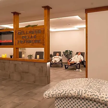 Hotel Wellness Frymburk