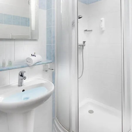 מלון Wellness 4*
